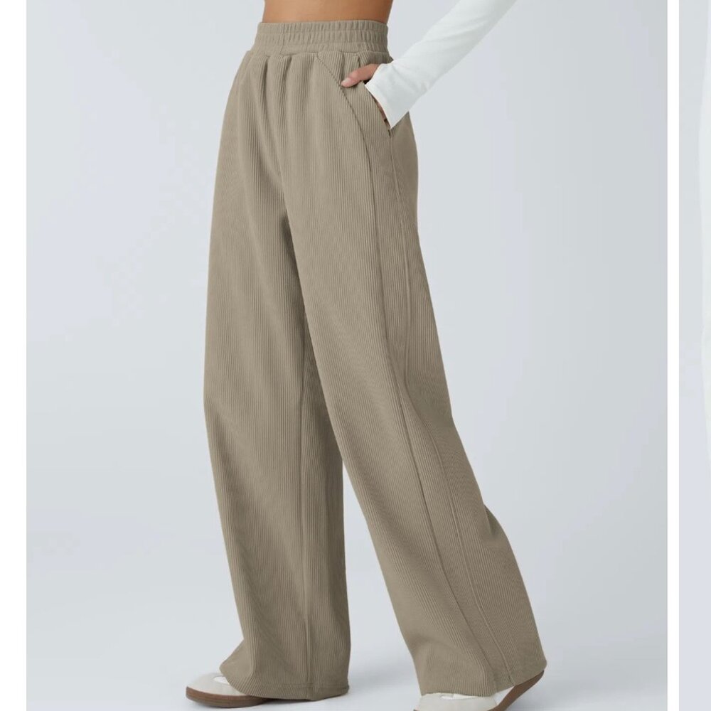 Halara High Waisted Pocket Straight Leg Mop Corduroy‎ Casual Pants Size Small